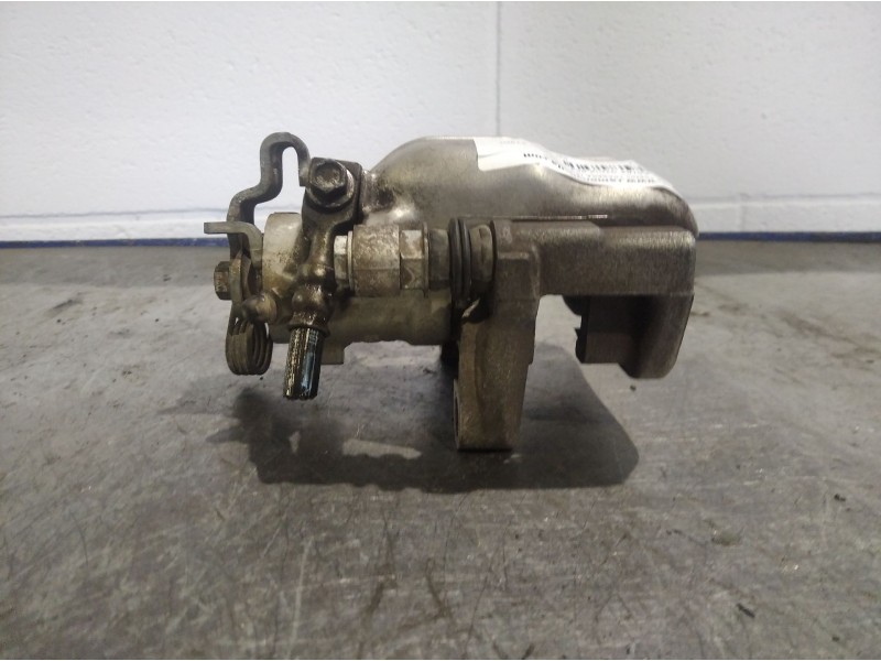 Recambio de pinza freno trasera izquierda para opel astra gtc 1.9 cdti referencia OEM IAM    Recambio de pinza freno trasera izquierda para opel astra gtc 1.9 cdti referencia OEM IAM