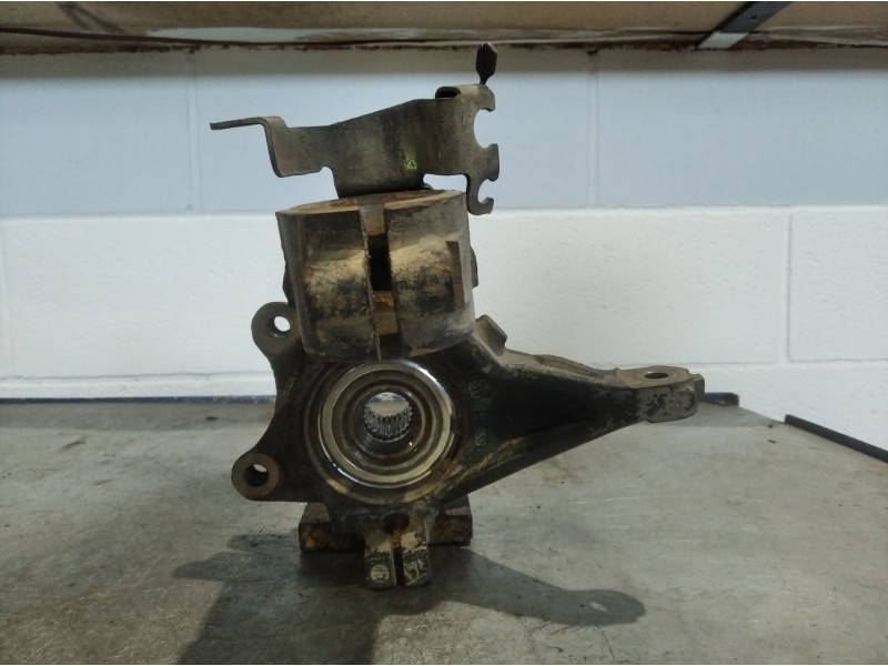 Recambio de mangueta delantera derecha para citroen xsara coupe 1.9 td vts referencia OEM IAM    Recambio de mangueta delantera derecha para citroen xsara coupe 1.9 td vts referencia OEM IAM