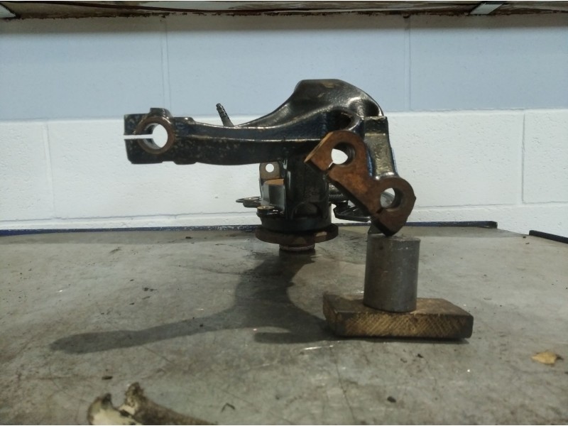 Recambio de mangueta delantera derecha para volkswagen passat variant (3b6) 1.9 tdi | 0.00 - 0.05 1.9 tdi | 0.00 - 0.05 referenc