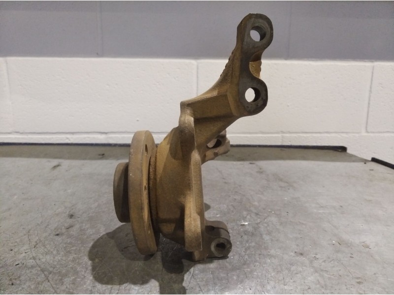 Recambio de mangueta delantera derecha para renault kangoo (f/kc0) referencia OEM IAM   