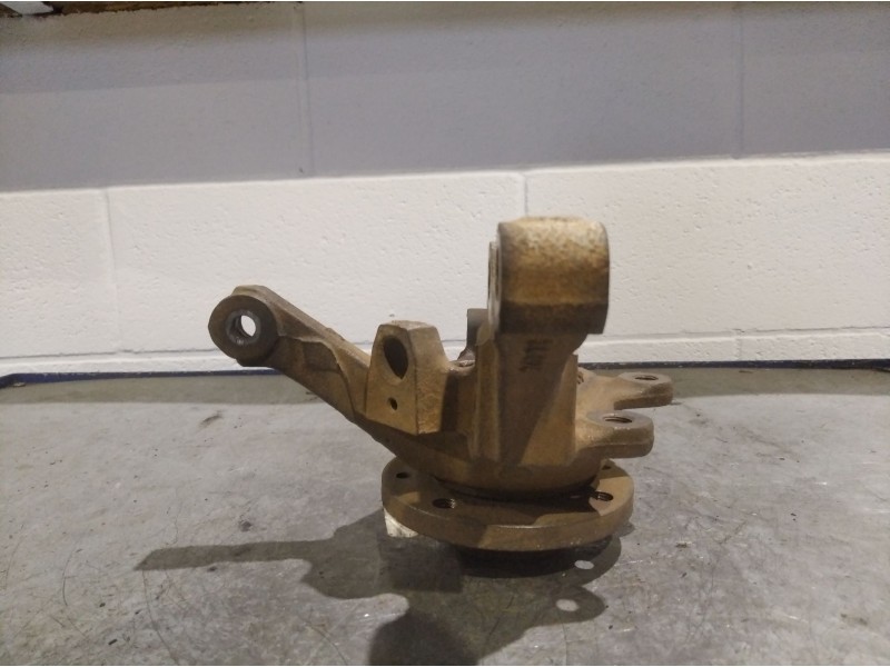 Recambio de mangueta delantera derecha para renault kangoo (f/kc0) referencia OEM IAM   