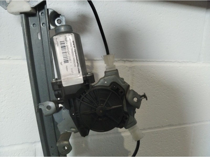 Recambio de elevalunas trasero derecho para nissan qashqai (j10)  | 0.07 - ...  | 0.07 - ... referencia OEM IAM    Recambio de elevalunas trasero derecho para nissan qashqai (j10)  | 0.07 - ...  | 0.07 - ... referencia OEM IAM