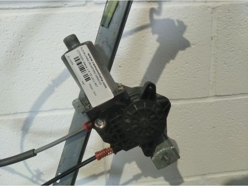 Recambio de elevalunas delantero derecho para citroen xsara 1.9 td lx referencia OEM IAM   