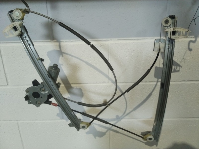 Recambio de elevalunas delantero derecho para citroen xsara 1.9 td lx referencia OEM IAM   