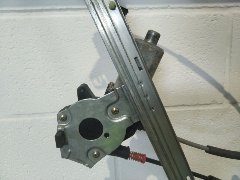 Recambio de elevalunas delantero derecho para citroen xsara 1.9 td lx referencia OEM IAM   