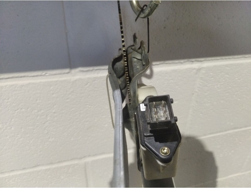 Recambio de elevalunas trasero derecho para toyota corolla (e12)  | 0.02 - 0.07  | 0.02 - 0.07 referencia OEM IAM   