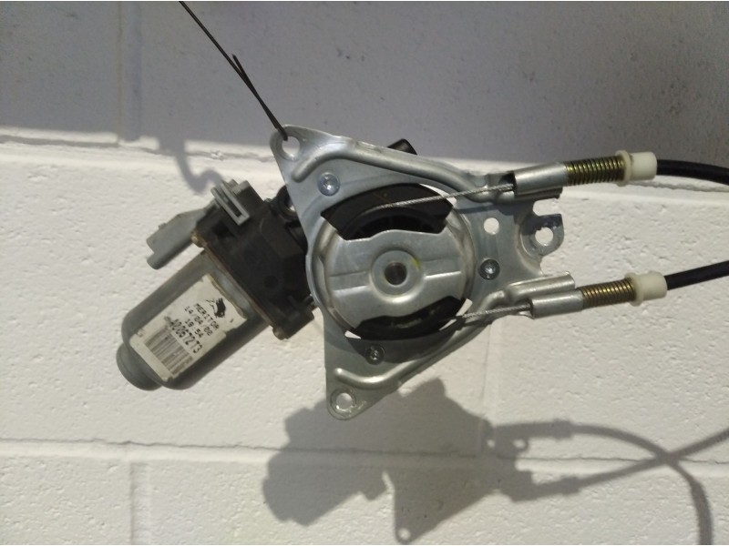 Recambio de elevalunas delantero derecho para fiat scudo combi (272)  | 0.06 - ...  | 0.06 - ... referencia OEM IAM    Recambio de elevalunas delantero derecho para fiat scudo combi (272)  | 0.06 - ...  | 0.06 - ... referencia OEM IAM