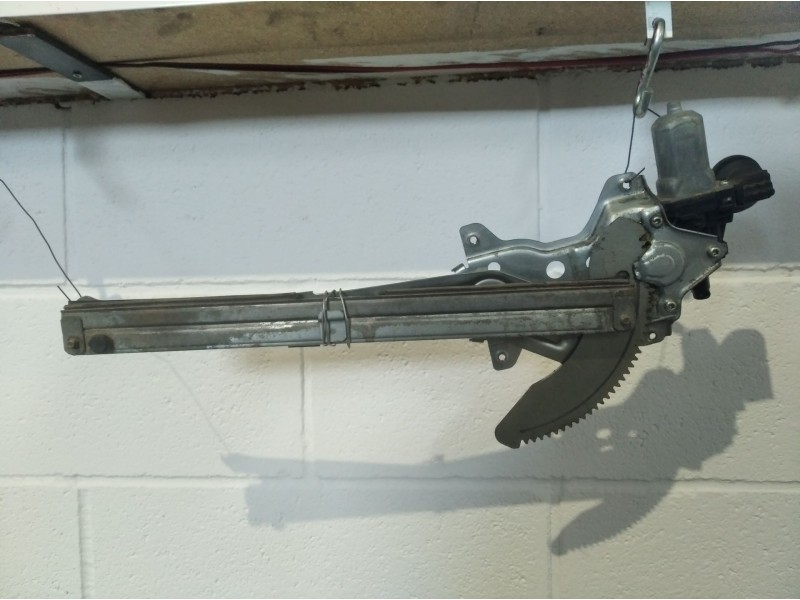 Recambio de elevalunas delantero derecho para suzuki swift berlina (mz)  | 0.05 - ... swift berlina (mz)  | 0.05 - ... referenci