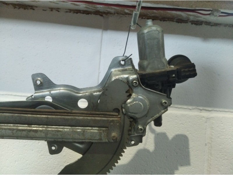 Recambio de elevalunas delantero derecho para suzuki swift berlina (mz)  | 0.05 - ... swift berlina (mz)  | 0.05 - ... referenci