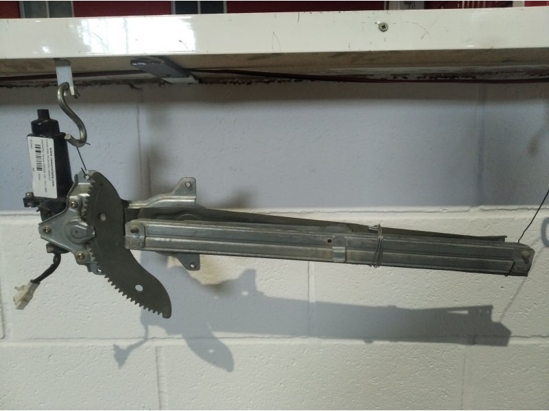 Recambio de elevalunas delantero derecho para daihatsu feroza feroza 16v. dx referencia OEM IAM   