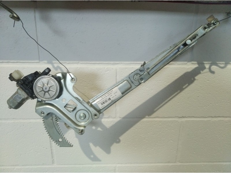 Recambio de elevalunas delantero izquierdo para mazda bt-50 (un)  | 0.06 - ...  | 0.06 - ... referencia OEM IAM    Recambio de elevalunas delantero izquierdo para mazda bt-50 (un)  | 0.06 - ...  | 0.06 - ... referencia OEM IAM