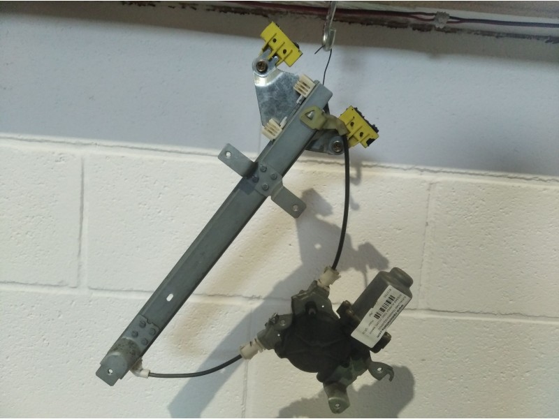 Recambio de elevalunas trasero izquierdo para nissan almera tino (v10m) básico | 0.00 - ... básico | 0.00 - ... referencia OEM I
