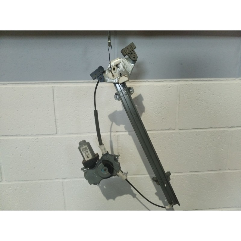 Recambio de elevalunas delantero izquierdo para nissan almera tino (v10m) básico | 0.00 - ... básico | 0.00 - ... referencia OEM
