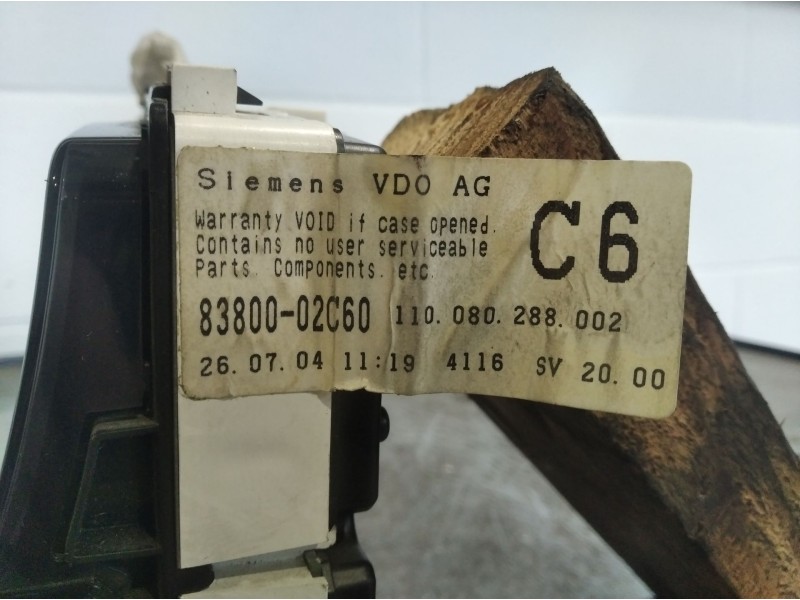 Recambio de cuadro instrumentos para toyota corolla (e12)  | 0.02 - 0.07  | 0.02 - 0.07 referencia OEM IAM 110080288002  