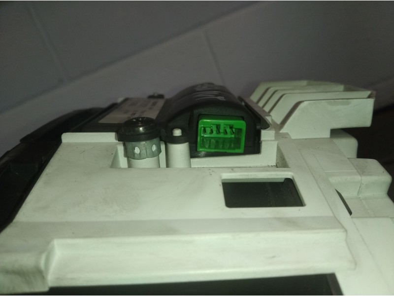 Recambio de cuadro instrumentos para volvo v50 familiar  | 0.04 - ...  | 0.04 - ... referencia OEM IAM 30728645  