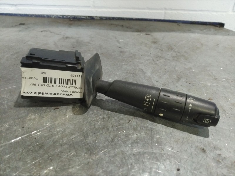 Recambio de mando limpia para citroen xsara 1.9 td lx referencia OEM IAM   