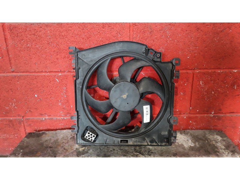 Recambio de electroventilador para renault clio iii exception | 09.06 - ... exception | 09.06 - ... referencia OEM IAM   