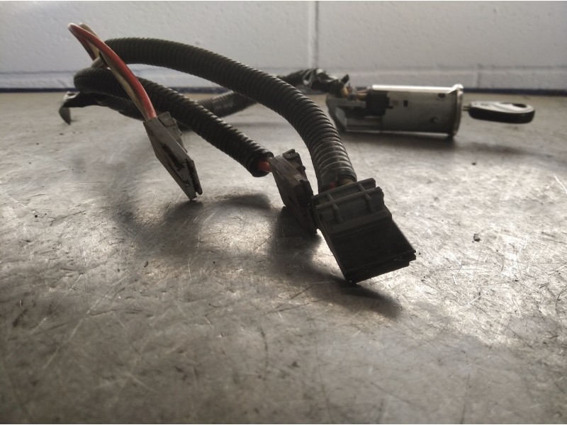 Recambio de conmutador de arranque para citroen xsara 1.9 td lx referencia OEM IAM   
