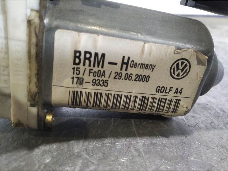 Recambio de motor elevalunas delantero izquierdo para volkswagen golf iv variant (1j5)  | 0.99 - 0.04 golf iv variant (1j5)  | 0