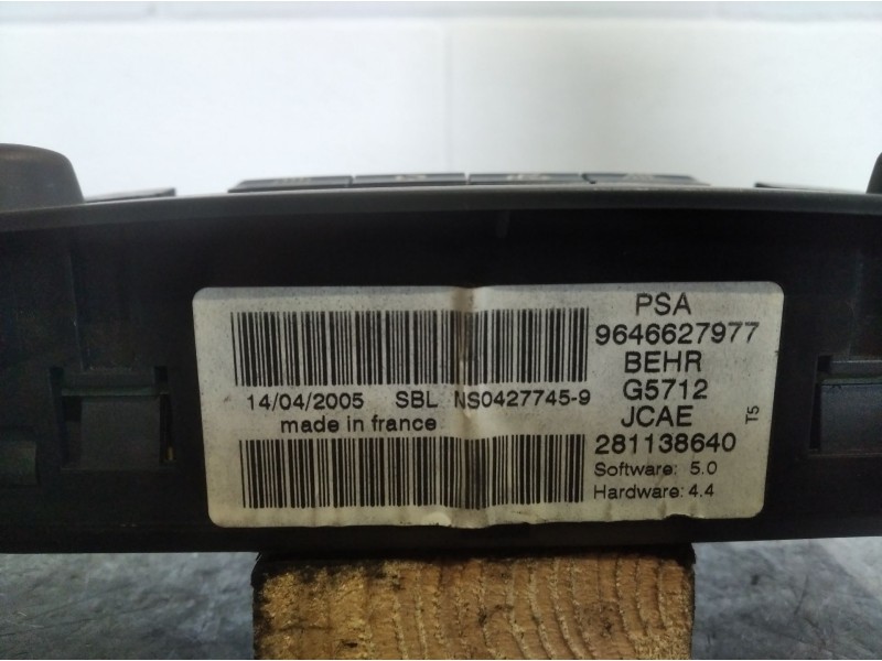 Recambio de mando climatizador para peugeot 307 break/sw (s2)  | 0.05 - 0.08  | 0.05 - 0.08 referencia OEM IAM G5712  