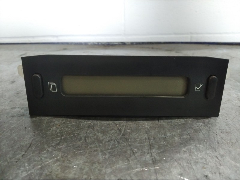 Recambio de pantalla multifuncion para citroen c3 1.1 referencia OEM IAM 9647409477  