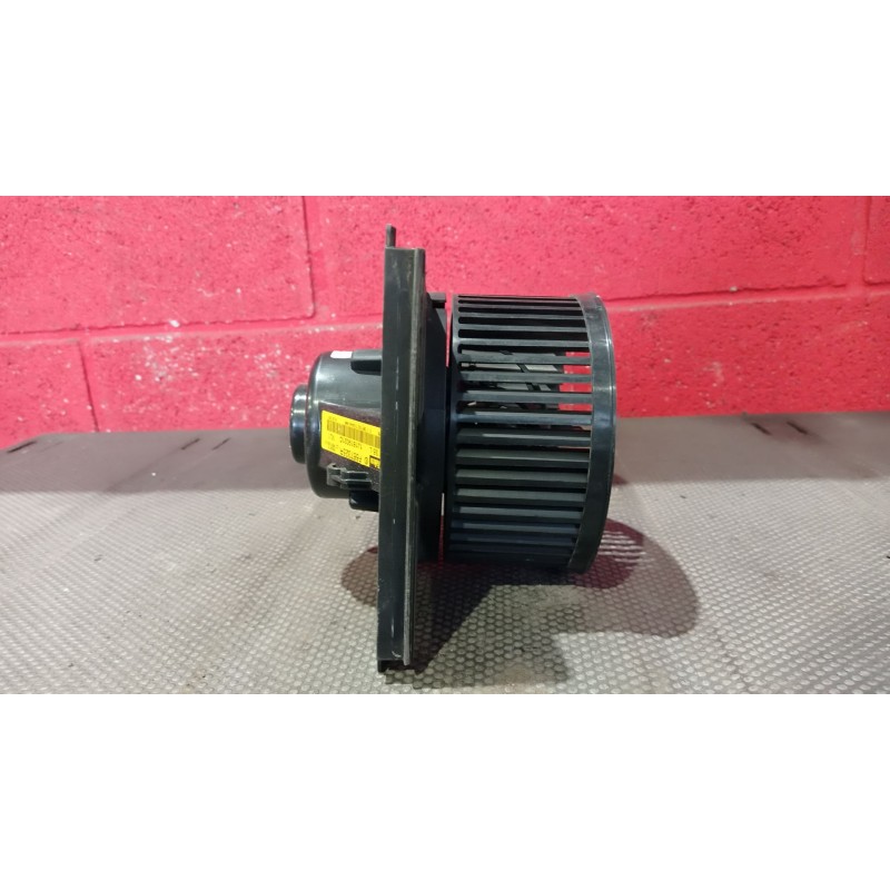 Recambio de motor calefaccion para audi a3 (8l) 1.9 tdi ambiente | 09.00 - 12.03 1.9 tdi ambiente | 09.00 - 12.03 referencia OEM