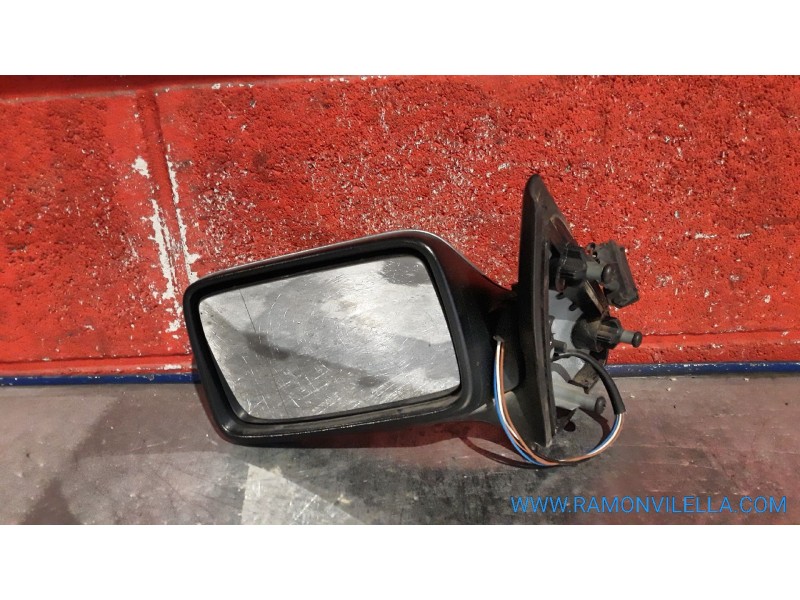 Recambio de retrovisor izquierdo para seat cordoba 1.9 tdi sx 110 referencia OEM IAM   