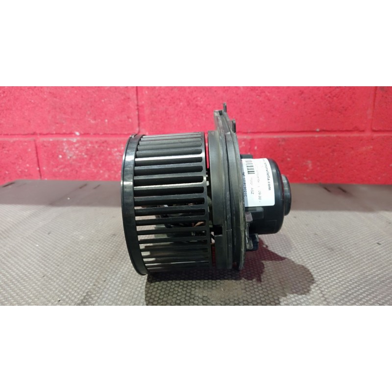 Recambio de motor calefaccion para audi a3 (8l) 1.9 tdi ambiente | 09.00 - 12.03 1.9 tdi ambiente | 09.00 - 12.03 referencia OEM