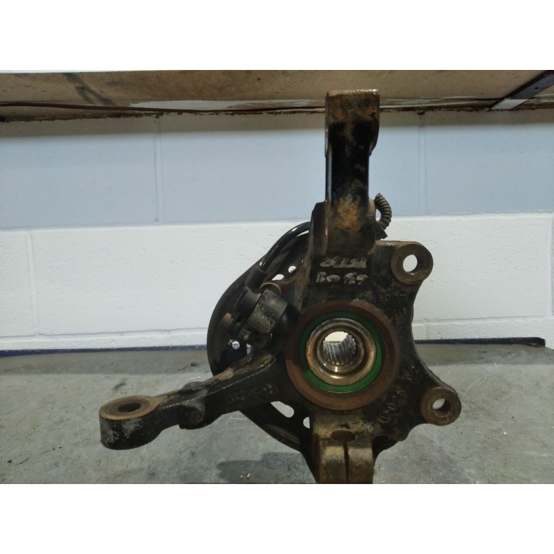 Recambio de mangueta delantera izquierda para opel corsa c 1.7 16v dti cat (y 17 dt / lr6) | 0.00 - ... 1.7 16v dti cat (y 17 dt