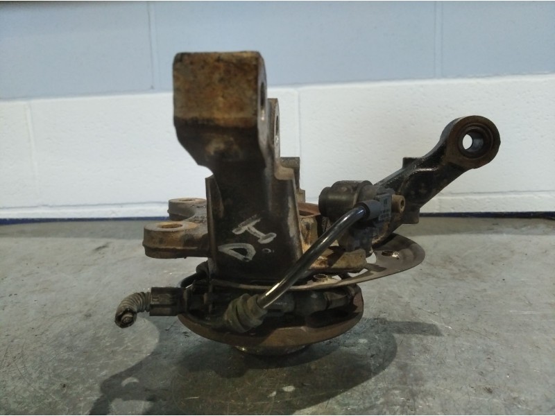 Recambio de mangueta delantera izquierda para opel corsa c 1.7 16v dti cat (y 17 dt / lr6) | 0.00 - ... 1.7 16v dti cat (y 17 dt