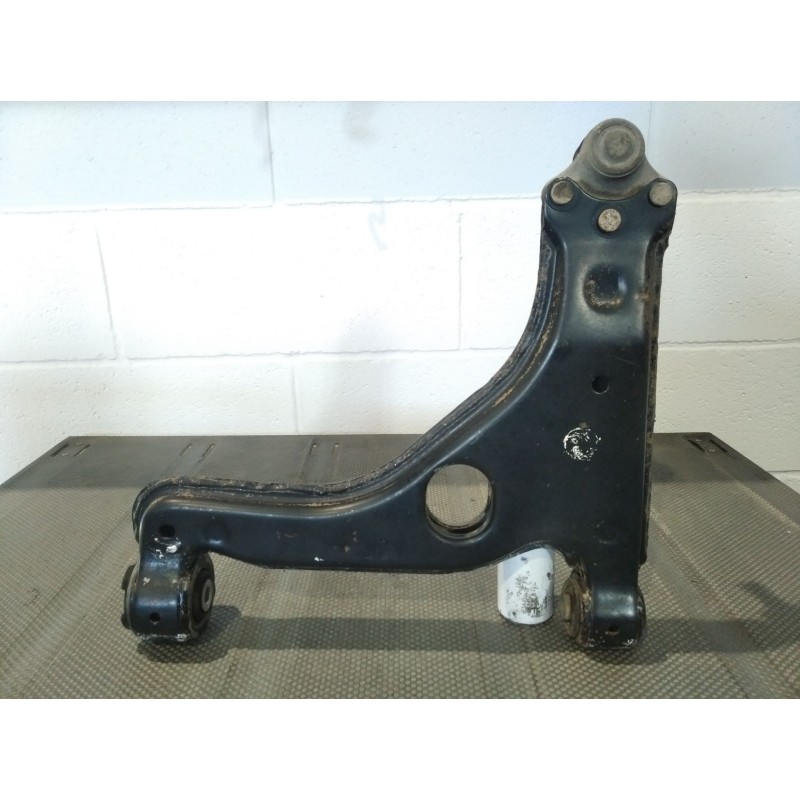 Recambio de brazo suspension inferior delantero derecho para opel zafira a 2.0 dti | 0.99 - ... 2.0 dti | 0.99 - ... referencia 