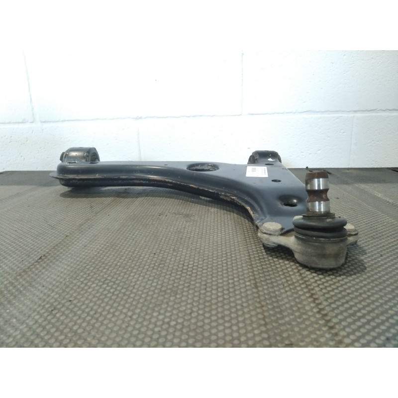 Recambio de brazo suspension inferior delantero derecho para opel zafira a 2.0 dti | 0.99 - ... 2.0 dti | 0.99 - ... referencia 