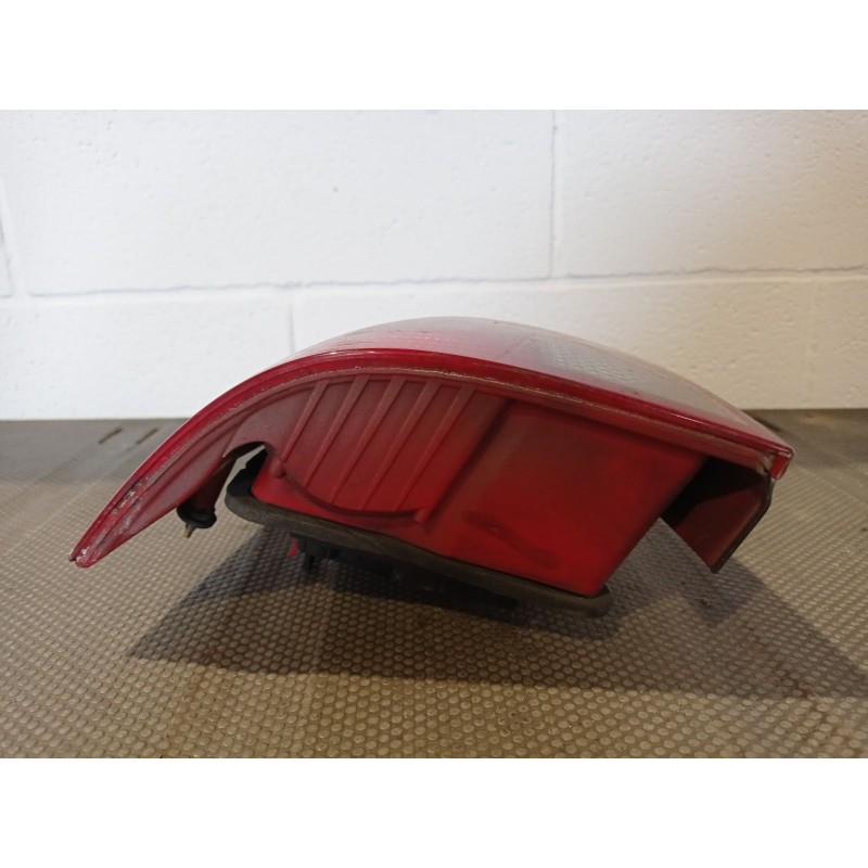 Recambio de piloto trasero izquierdo para volkswagen golf iv variant (1j5)  | 0.99 - 0.04 golf iv variant (1j5)  | 0.99 - 0.04 r