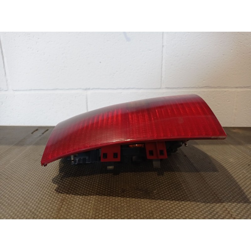 Recambio de piloto trasero izquierdo para volkswagen golf iv variant (1j5)  | 0.99 - 0.04 golf iv variant (1j5)  | 0.99 - 0.04 r