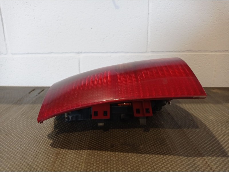 Recambio de piloto trasero izquierdo para volkswagen golf iv variant (1j5)  | 0.99 - 0.04 golf iv variant (1j5)  | 0.99 - 0.04 r