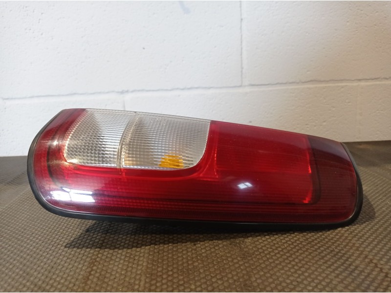 Recambio de piloto trasero derecho para suzuki ignis rg (fh)  | 0.00 - 0.03 ignis rg (fh)  | 0.00 - 0.03 referencia OEM IAM   