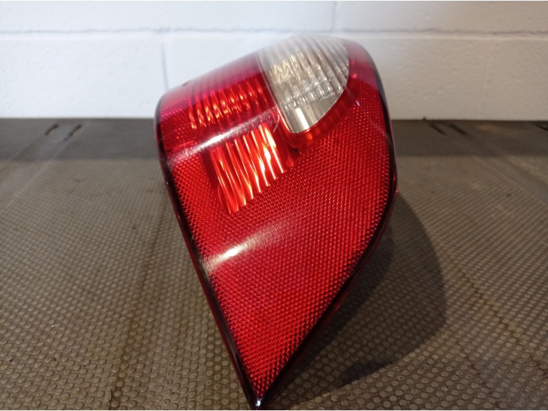 Recambio de piloto trasero derecho para renault laguna ii (bg0)  | 0.01 - 0.07  | 0.01 - 0.07 referencia OEM IAM   