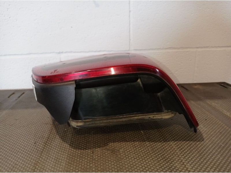 Recambio de piloto trasero izquierdo para citroen xsara 1.9 td lx referencia OEM IAM   