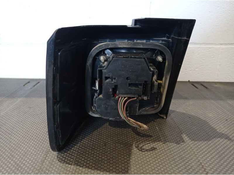 Recambio de piloto trasero derecho para volkswagen passat referencia OEM IAM   