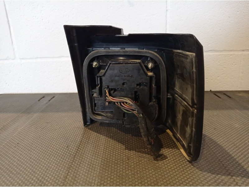 Recambio de piloto trasero izquierdo para volkswagen passat referencia OEM IAM   