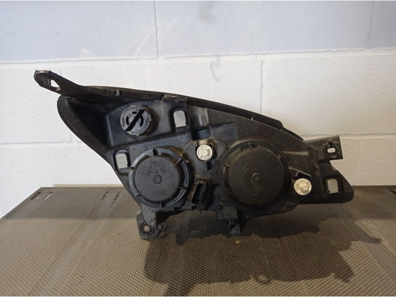 Recambio de faro izquierdo para citroen c5 berlina 2.0 hdi | 0.01 - 0.04 2.0 hdi | 0.01 - 0.04 referencia OEM IAM   