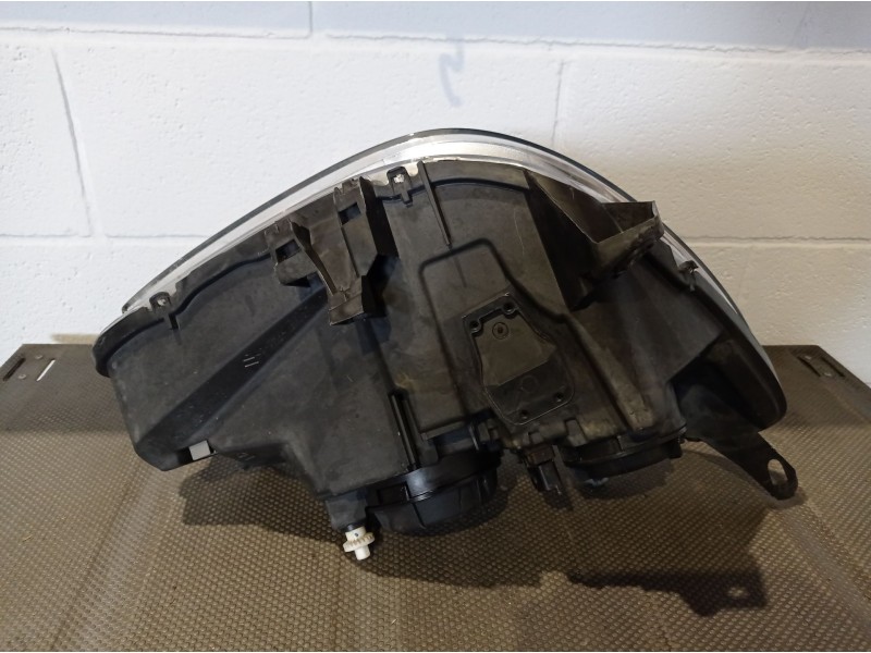 Recambio de faro izquierdo para citroen c5 berlina 2.0 hdi | 0.01 - 0.04 2.0 hdi | 0.01 - 0.04 referencia OEM IAM   