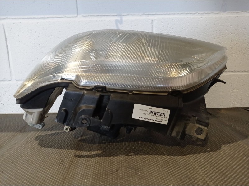Recambio de faro izquierdo para citroen xsara 1.9 td lx referencia OEM IAM   