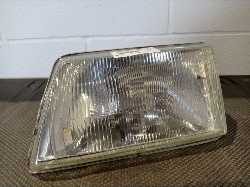 Recambio de faro izquierdo para peugeot 205 berlina 1.8 d generation | 09.95 - 12.98 1.8 d generation | 09.95 - 12.98 referencia