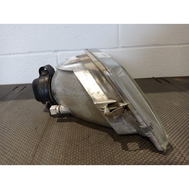 Recambio de faro izquierdo para peugeot 205 berlina 1.8 d generation | 09.95 - 12.98 1.8 d generation | 09.95 - 12.98 referencia