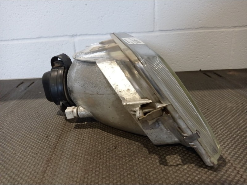 Recambio de faro izquierdo para peugeot 205 berlina 1.8 d generation | 09.95 - 12.98 1.8 d generation | 09.95 - 12.98 referencia
