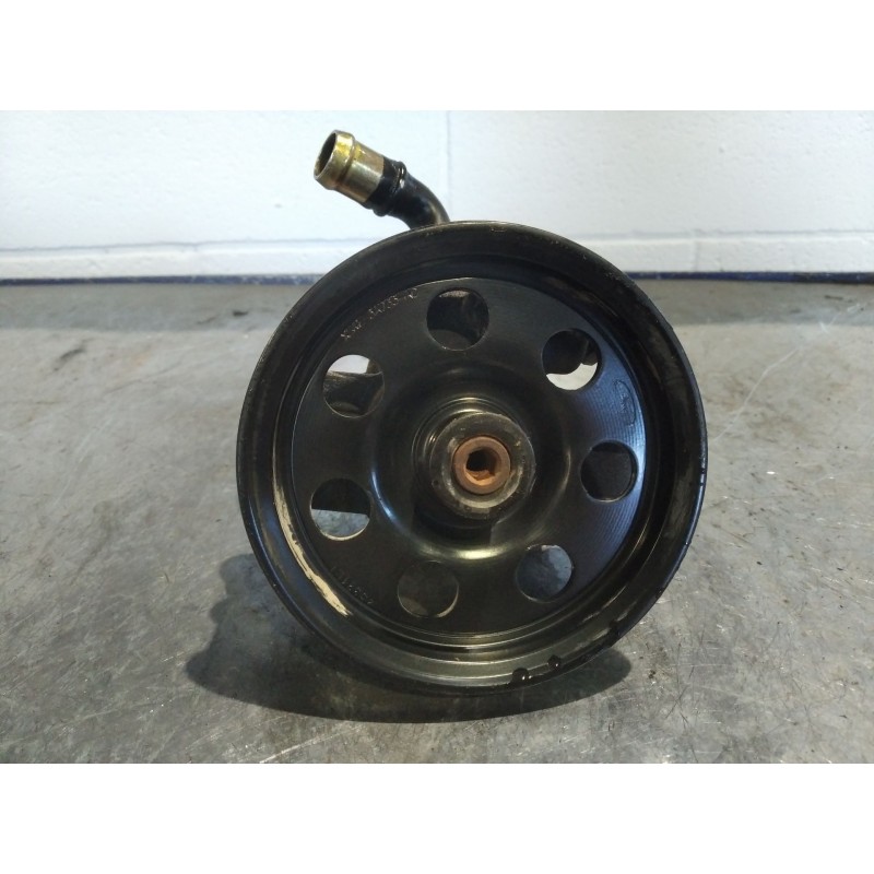 Recambio de bomba direccion para ford focus berlina (cak) ambiente | 0.98 - ... ambiente | 0.98 - ... referencia OEM IAM 2JC1803