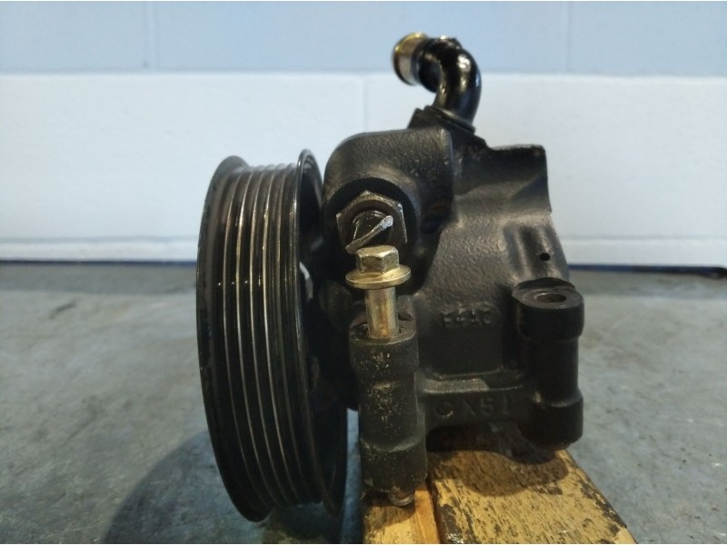 Recambio de bomba direccion para ford focus berlina (cak) ambiente | 0.98 - ... ambiente | 0.98 - ... referencia OEM IAM 2JC1803