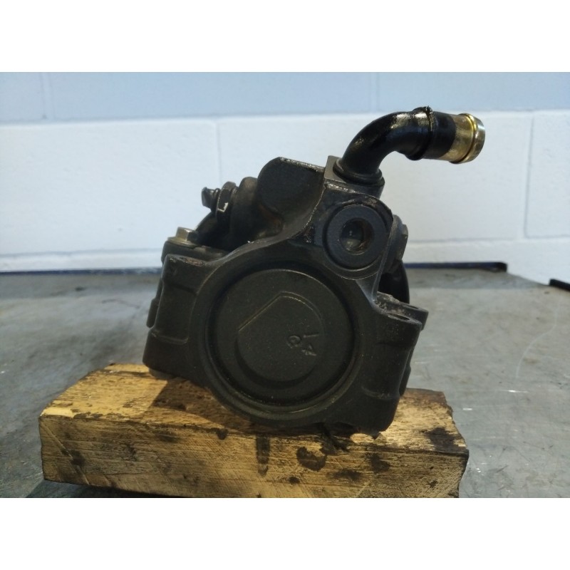 Recambio de bomba direccion para ford focus berlina (cak) ambiente | 0.98 - ... ambiente | 0.98 - ... referencia OEM IAM 2JC1803