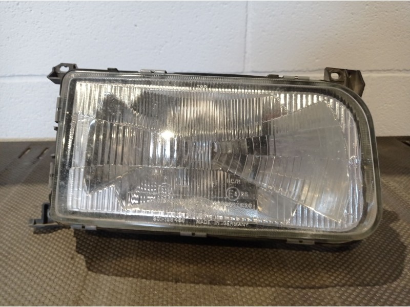 Recambio de faro derecho para volkswagen passat referencia OEM IAM   